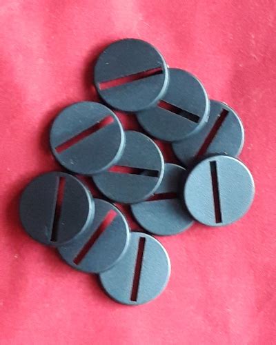 gaw 90-92 25mm slot bases games workshop|Original Games Workshop 25mm Slotta Bases Dated 1992 .